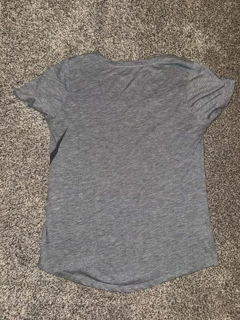 Nike Women's The Nike Tee Athletic Cut Tri-Blend Graphic T-Shirt Gray Medium